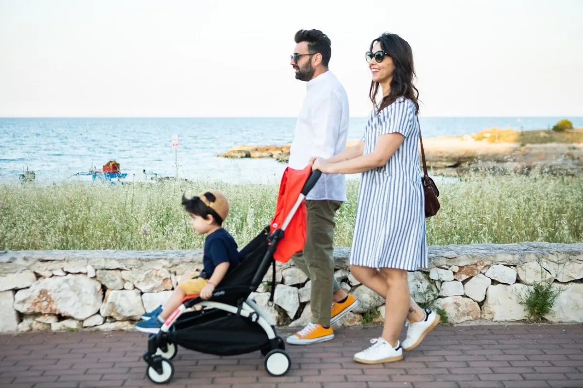 Babonbo Baby Gear Rental Barcelona - Rent Strollers, Travel Cots & Cribs, Car Seats