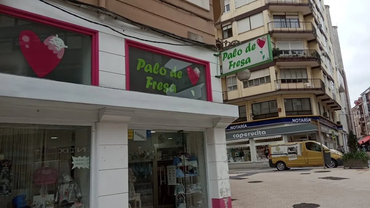Palo De Fresa - Torrelavega