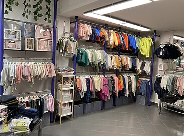 AF1QipMM1Z4KoFrr6ThjAaqYZcfHnmCBHPJ7SclKem1b=w1500-h1500-k-no