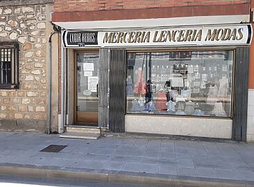 AF1QipMZzJZQfQzV-pzK0madROJV508lEDmsm5gu7-tf=w1500-h1500-k-no