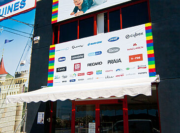 AF1QipMm_rAUdD-zbbs7HrnZZnF25TD2lrBBFKqTtcMn=w1500-h1500-k-no