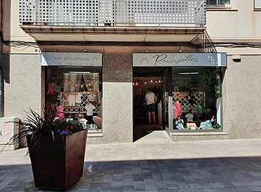 AF1QipMyvd0dYYlRGXTednCJ0B_k5RIMkPaECG8Hh1lF=w1500-h1500-k-no