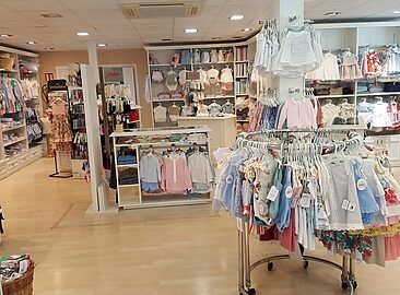 AF1QipOUmEzFj9tOl0xM1f7ldmo9lYIyWLusreYTs3iX=w1500-h1500-k-no