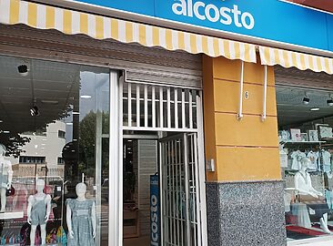 AF1QipOtpkilqQ8230j2Xa3U49pwh4IpdJuKxNcs9Khy=w1500-h1500-k-no AF1QipOtpkilqQ8230j2Xa3U49pwh4IpdJuKxNcs9Khy=w1500-h1500-k-no