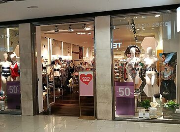 AF1QipPxrmBGramaVxCVfJEh3nYa--pUgtS7OX3aJPfA=w1500-h1500-k-no